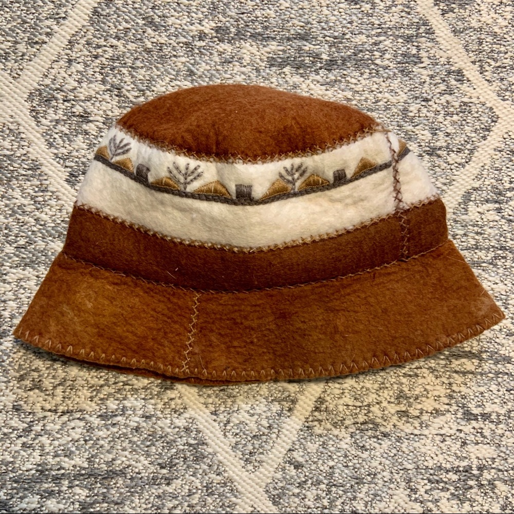 Vintage Wool Embroidered Bucket Hat
